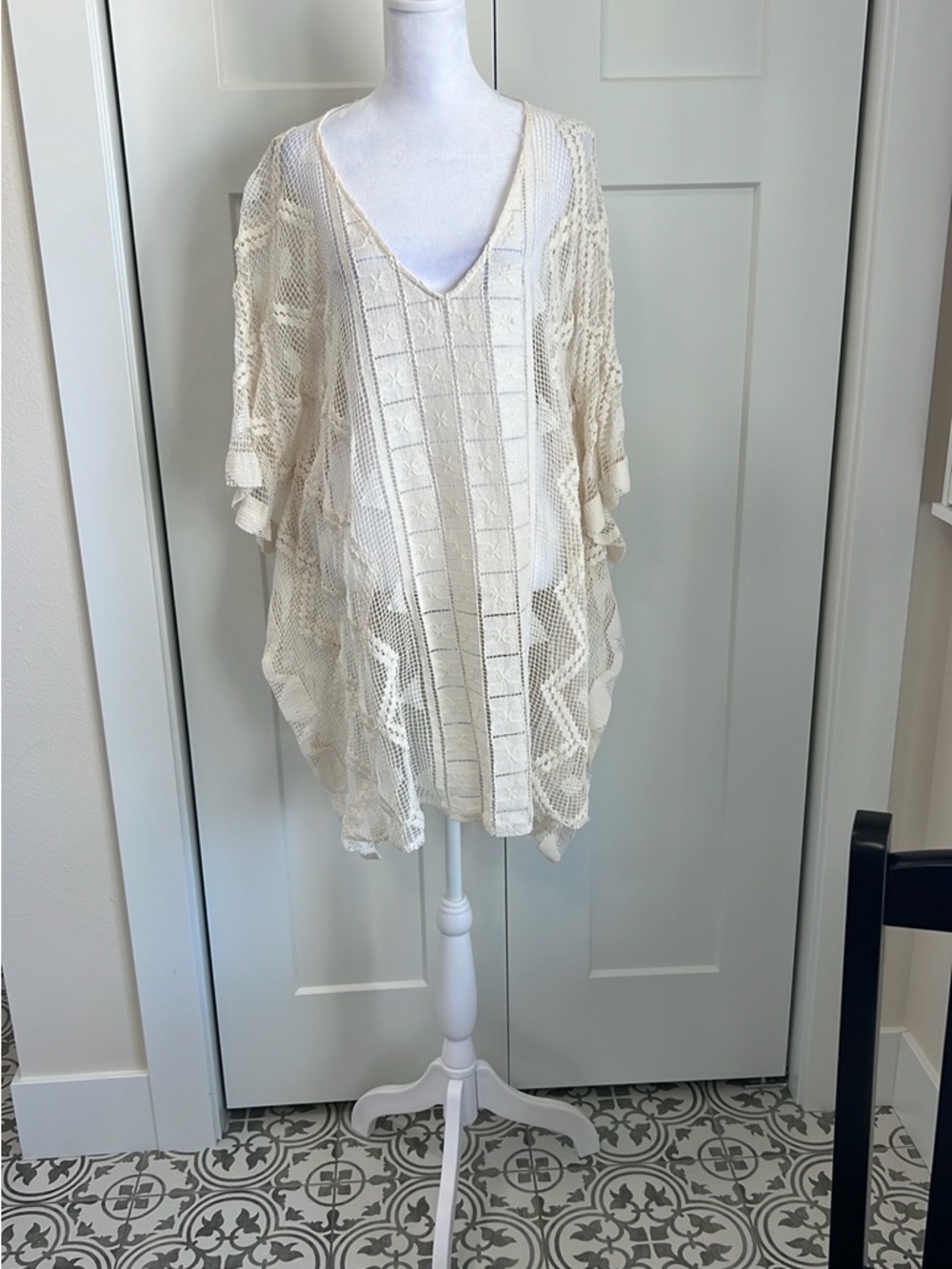 Free People Cream Crochet Kimono Cover-Up